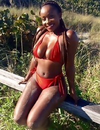 sexy_african_goddess_223309