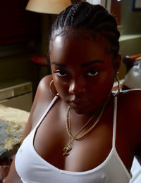 sexy_african_goddess_223660
